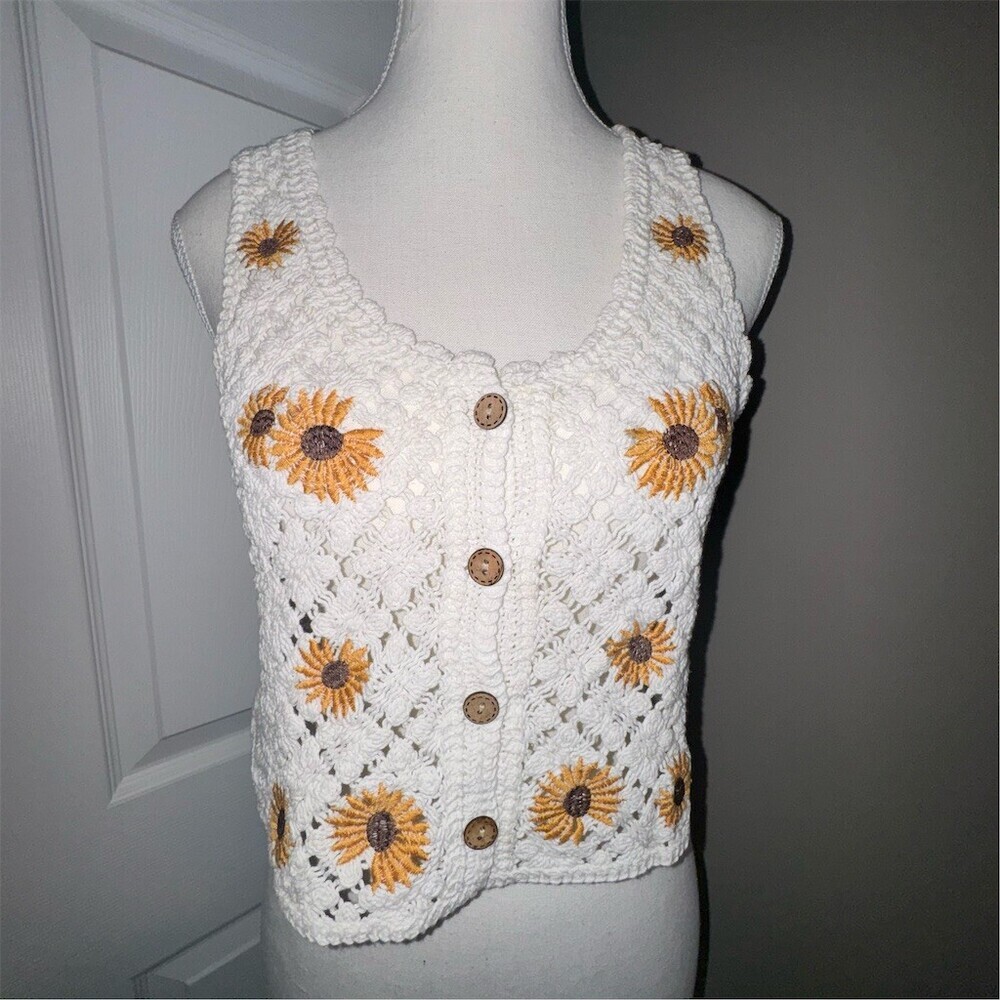 Sweater Vest Womens Size S White Crochet Sunflower Button Cottagecore Boho